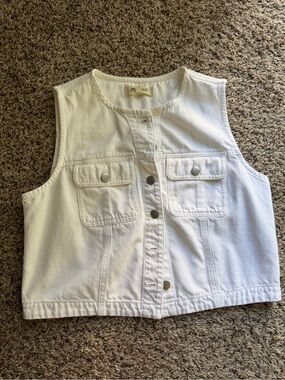 NWOT Madewell Women’s White Denim Vest
